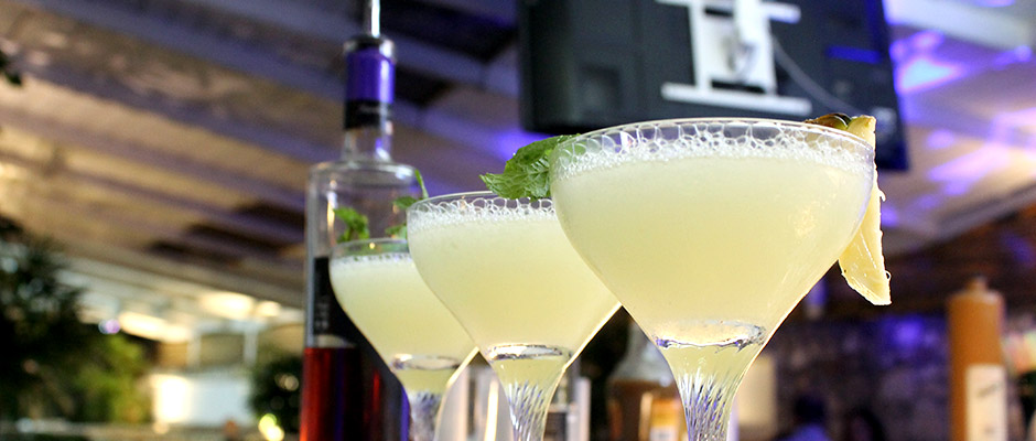 Edén Bar Lounge